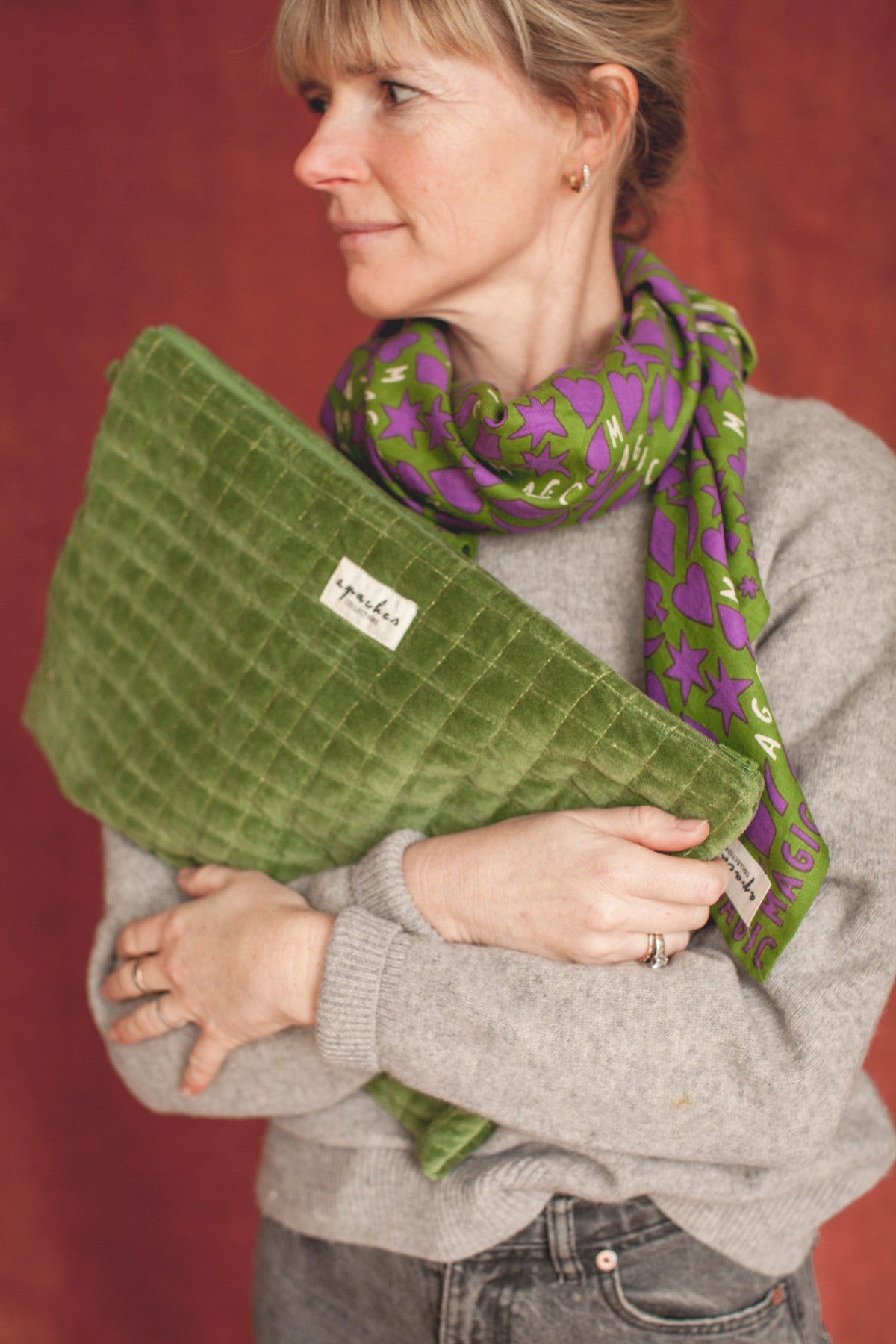 Pochette L - Velours Mousse