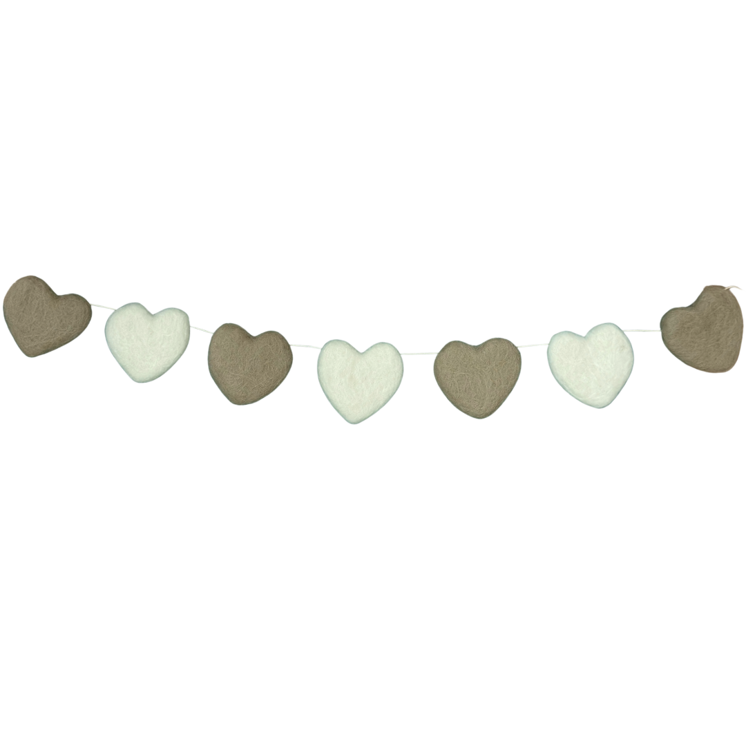 Guirlande Coeurs en laine feutrée