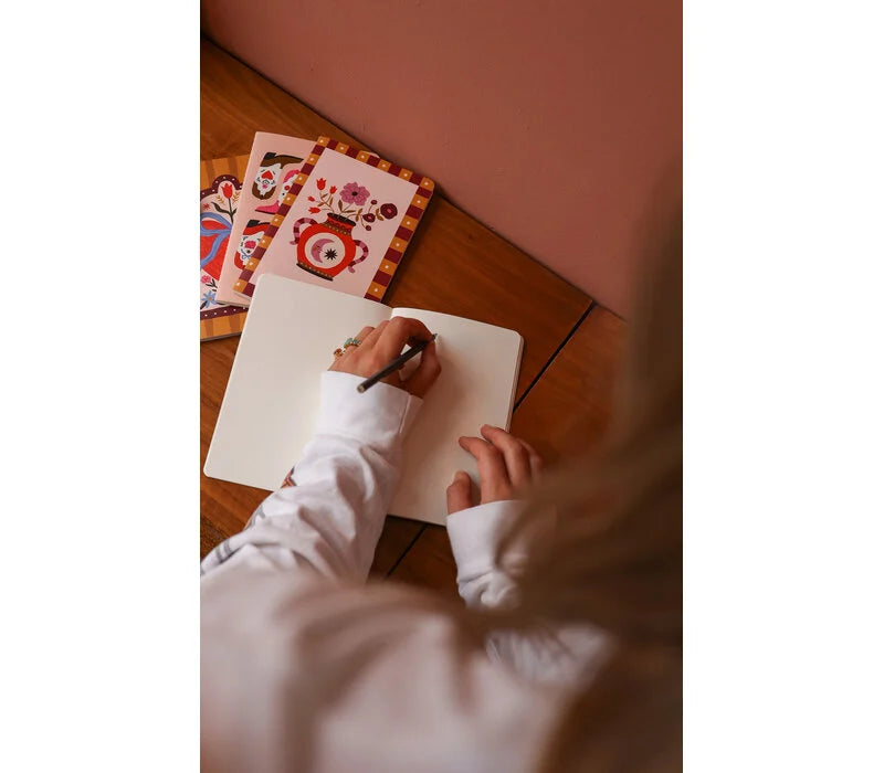 Cahier de notes - Main fleurie