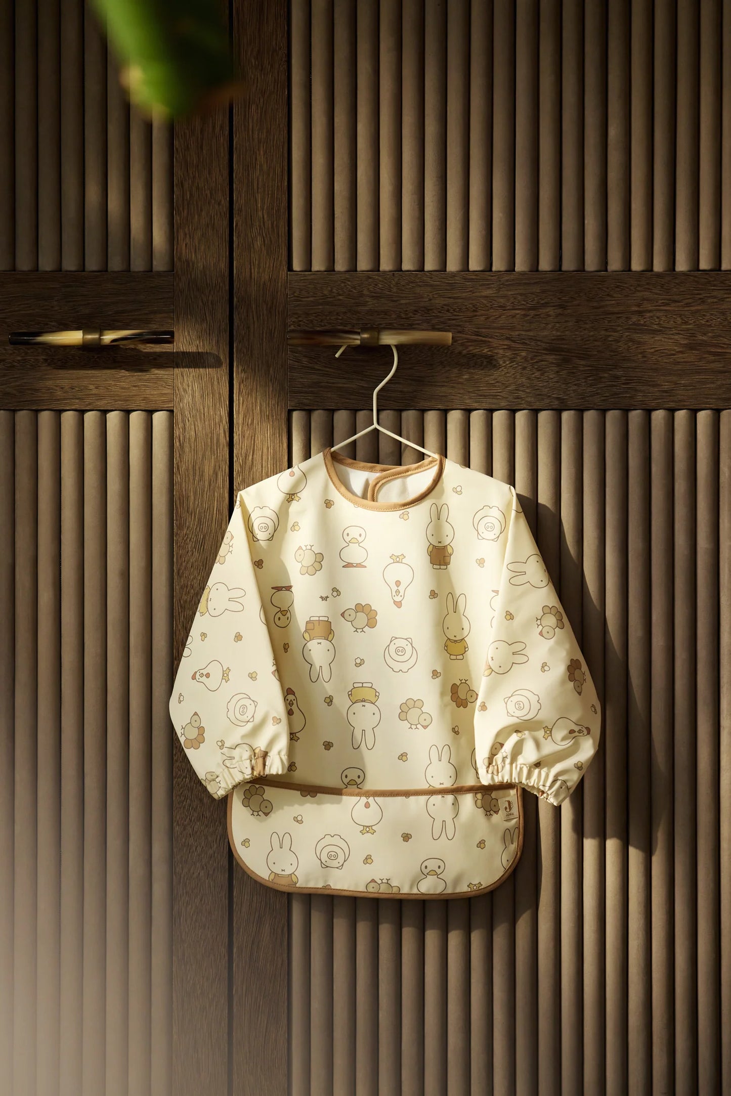 Bavoir à Manches Imperméable - Miffy Farm