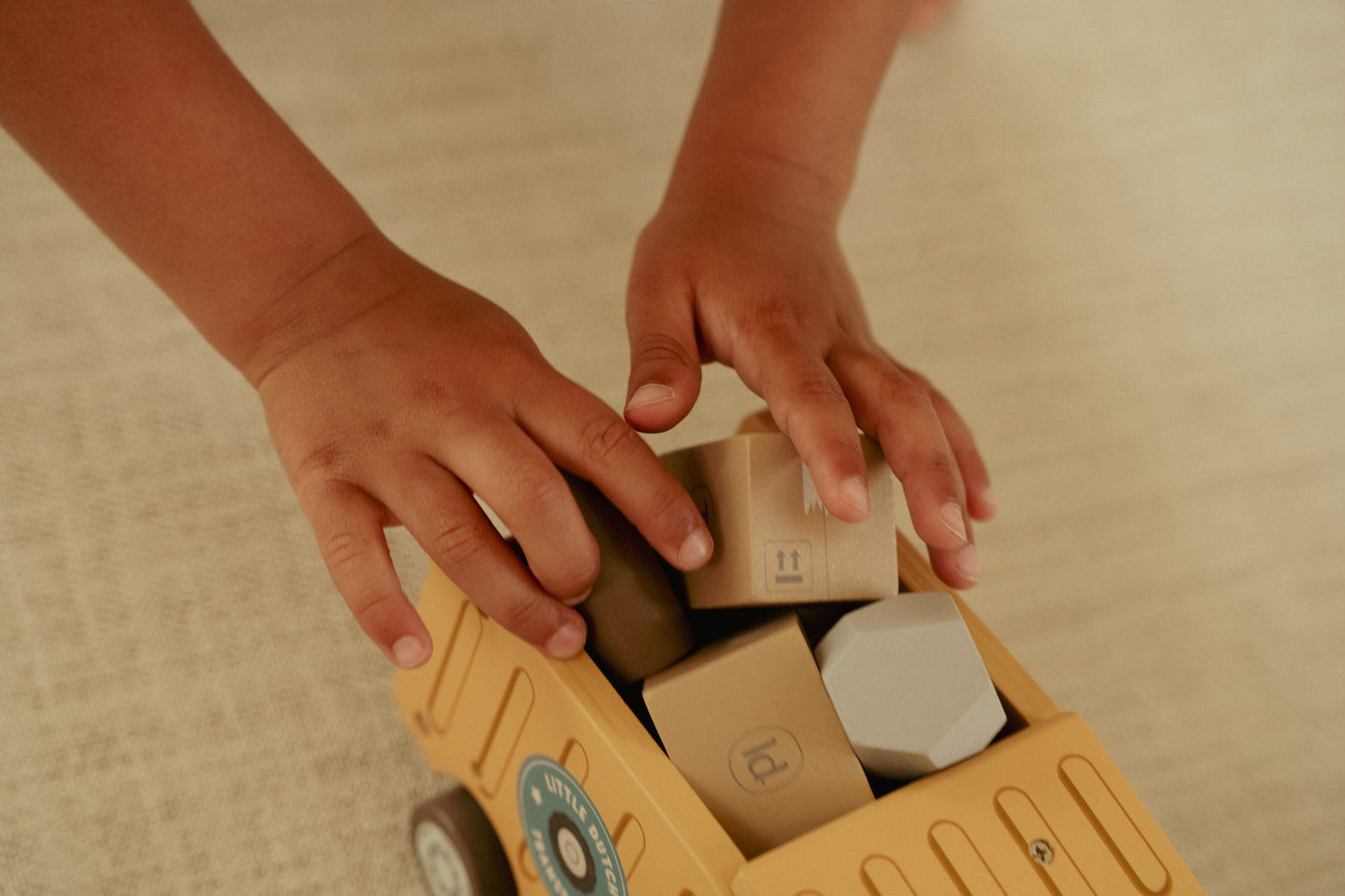 Jouet en bois - Camion benne